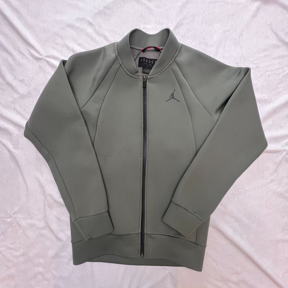 Air Jordan Flight‎ Thermo Jacket Grey Size S